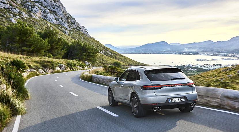 Porsche Macan S rear